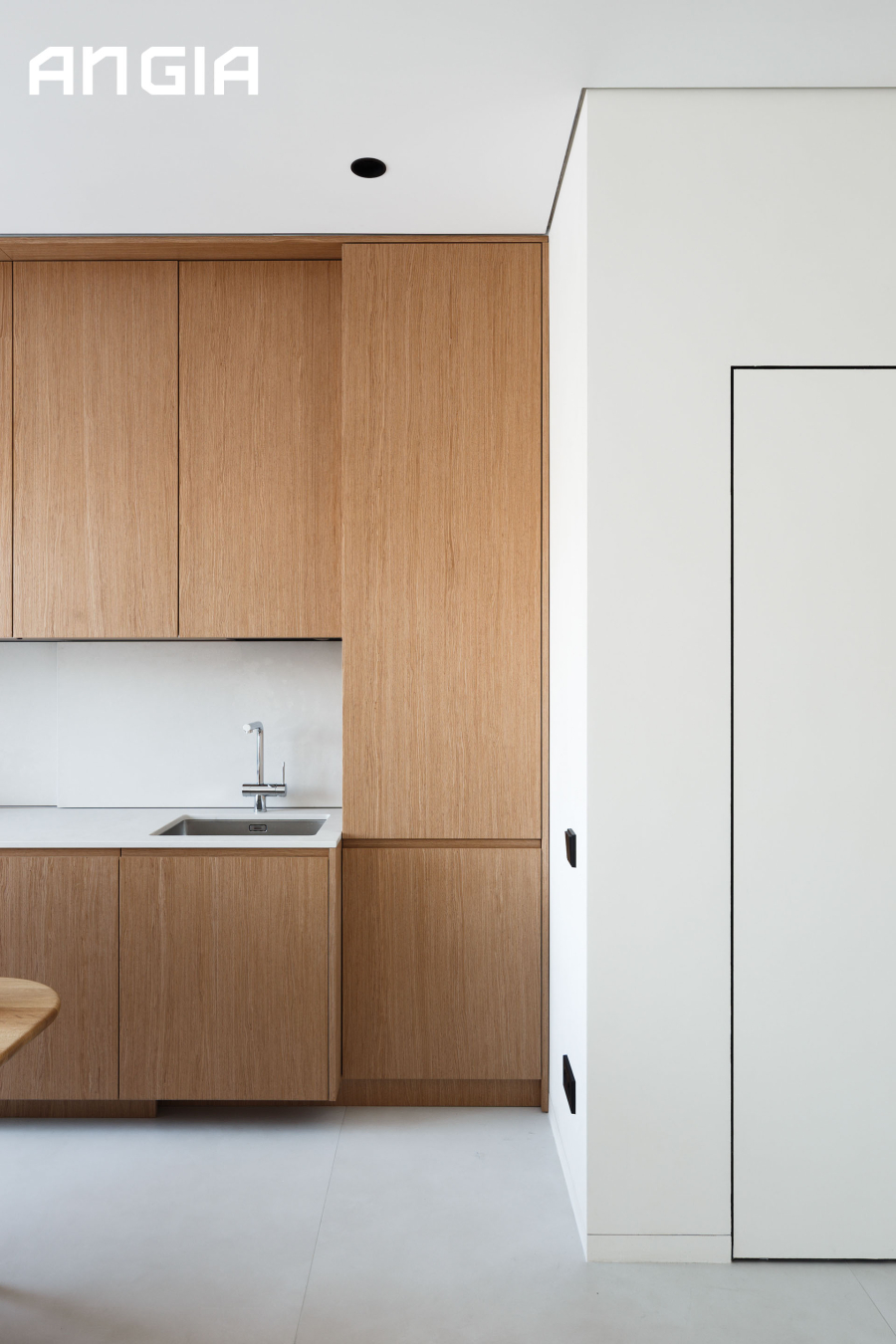 TỦ BẾP HẬU GIANG