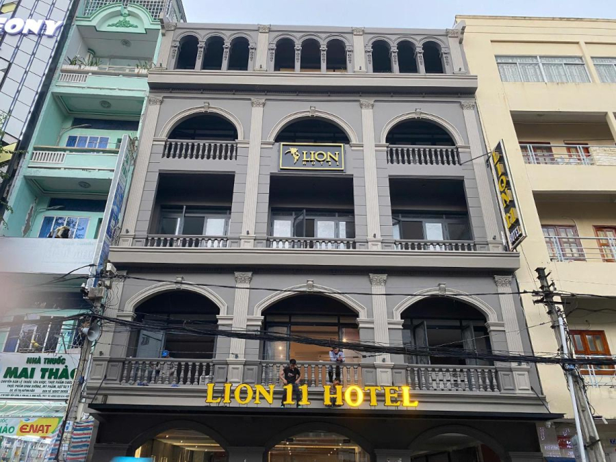 THI CÔNG KHÁCH SẠN LION 11 HOTEL - CẦN THƠ