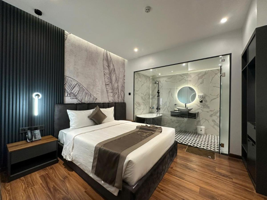 THI CÔNG KHÁCH SẠN LION 11 HOTEL - CẦN THƠ