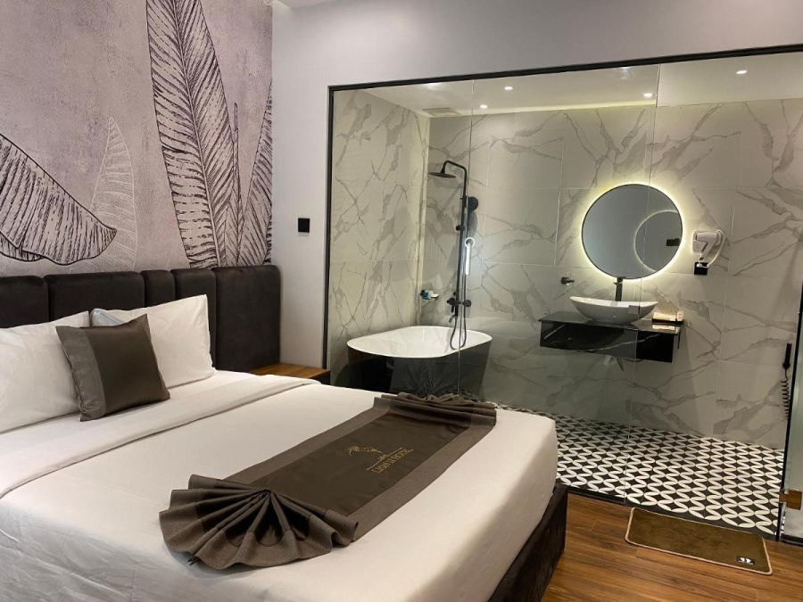 THI CÔNG KHÁCH SẠN LION 11 HOTEL - CẦN THƠ